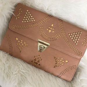 Cute flat clutch!